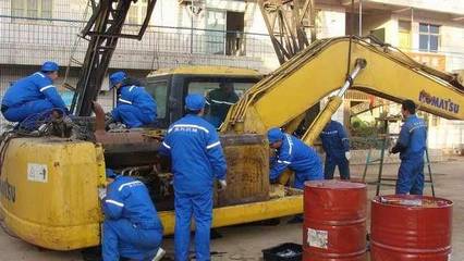 機械指揮官工程機械大數(shù)據(jù):施工現(xiàn)場如何進行工程機械設(shè)備管理使效率提升?